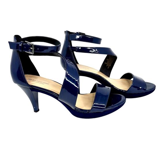 Marc NY Andrew Marc Navy Patent Heels Size 9 - Picture 3 of 7